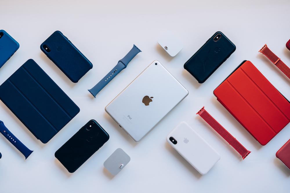 6 Best iPad Accessories to Give as a Gift | Sahara Case LLC