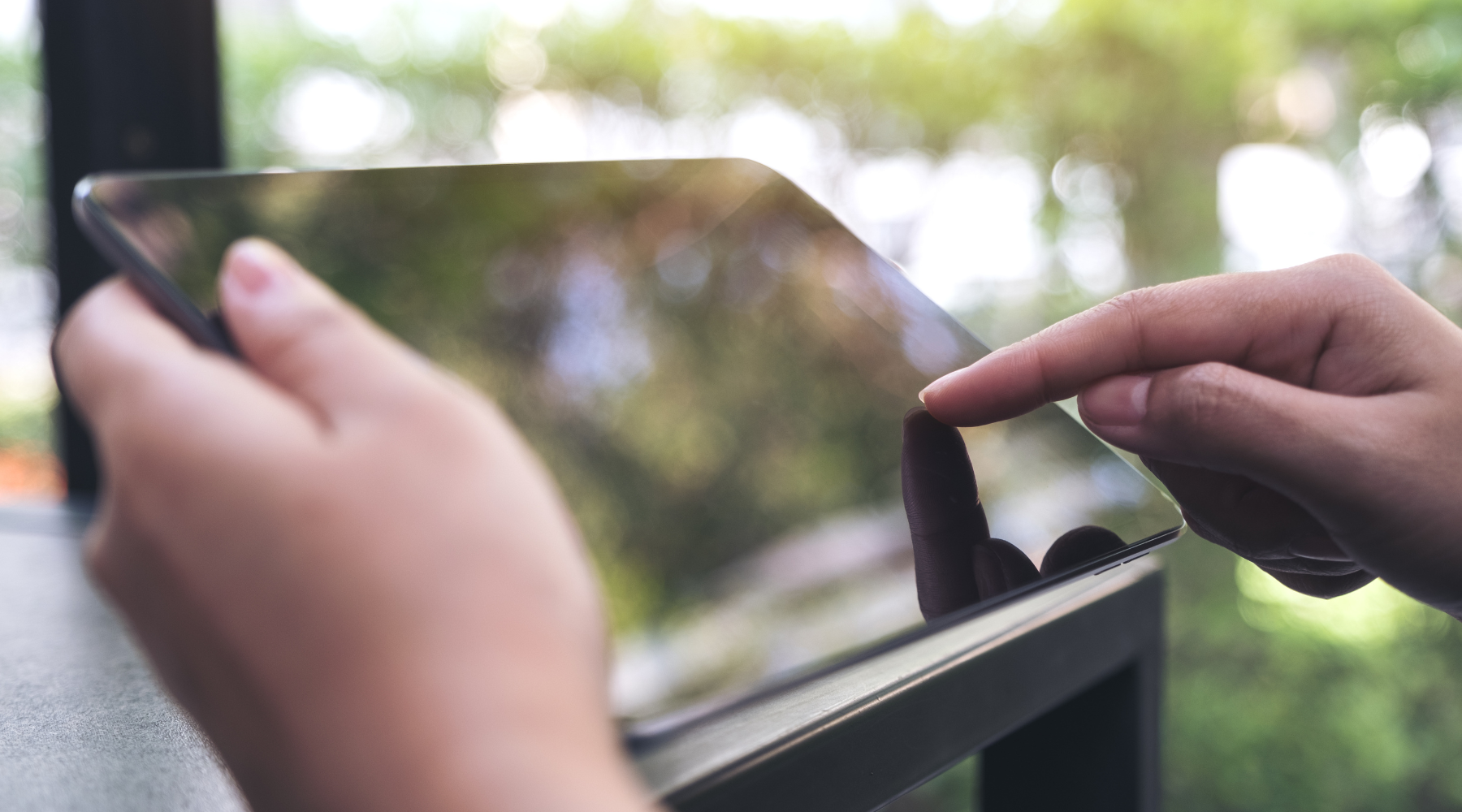 Matte vs. Glossy Screen Protector