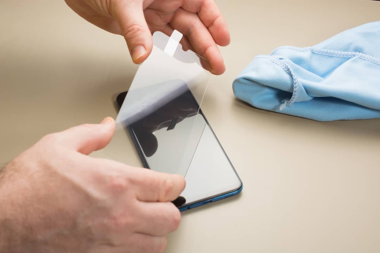 The best Samsung Galaxy S21 screen protectors for 2022