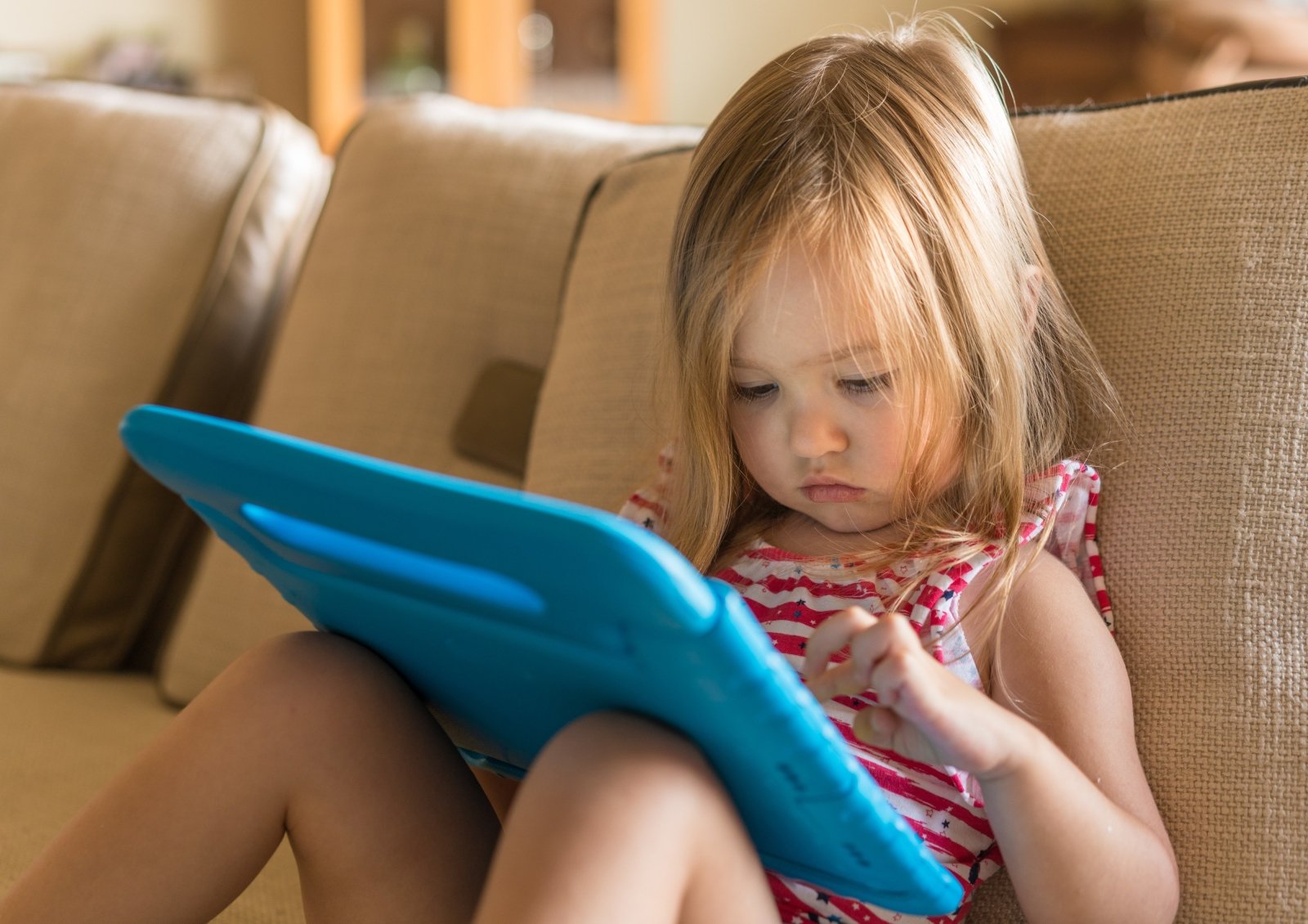 Best 10 iPad Cases for Kids & Schools | Sahara Case LLC