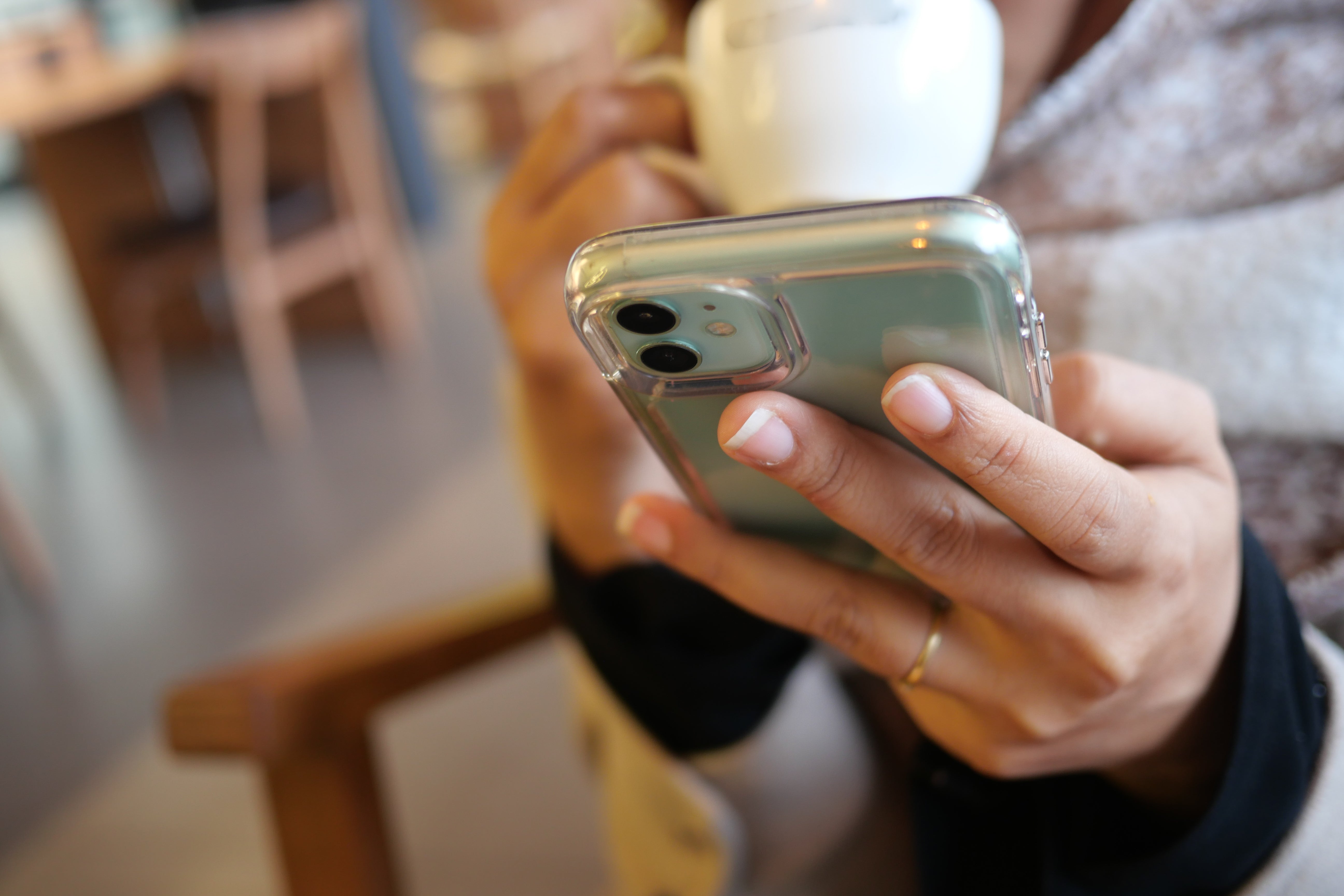 Why Do Clear Cases Turn Yellow? (+ How to Clean & Prevent It)