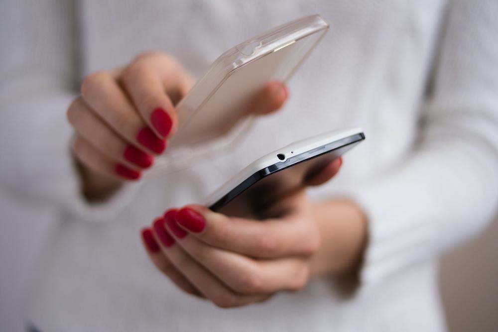Silicone vs. Plastic Phone Case: Pros and Cons | Sahara Case LLC