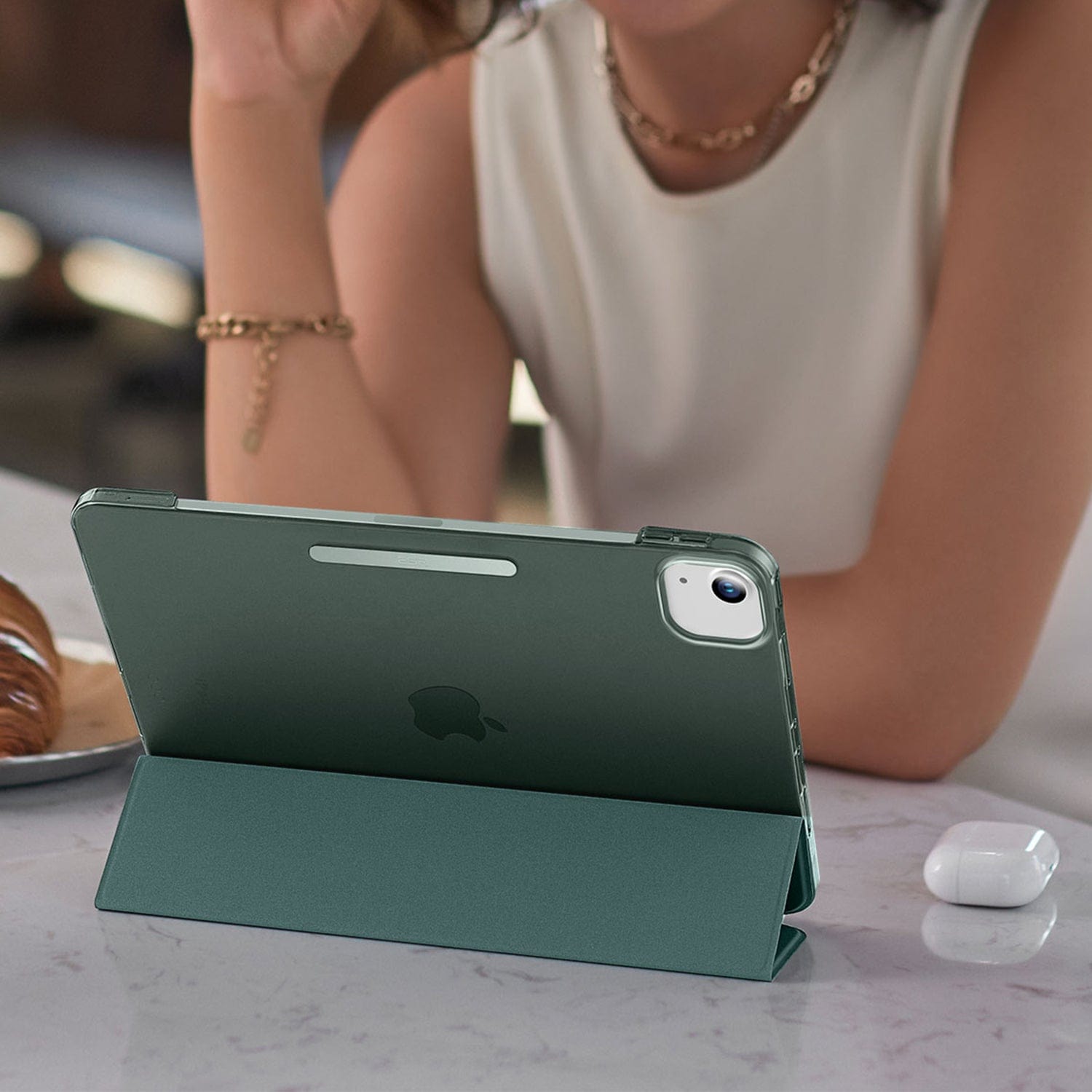 Venture Series Tri-Fold Case - iPad Air 13" (M2 2024/M3 2025)