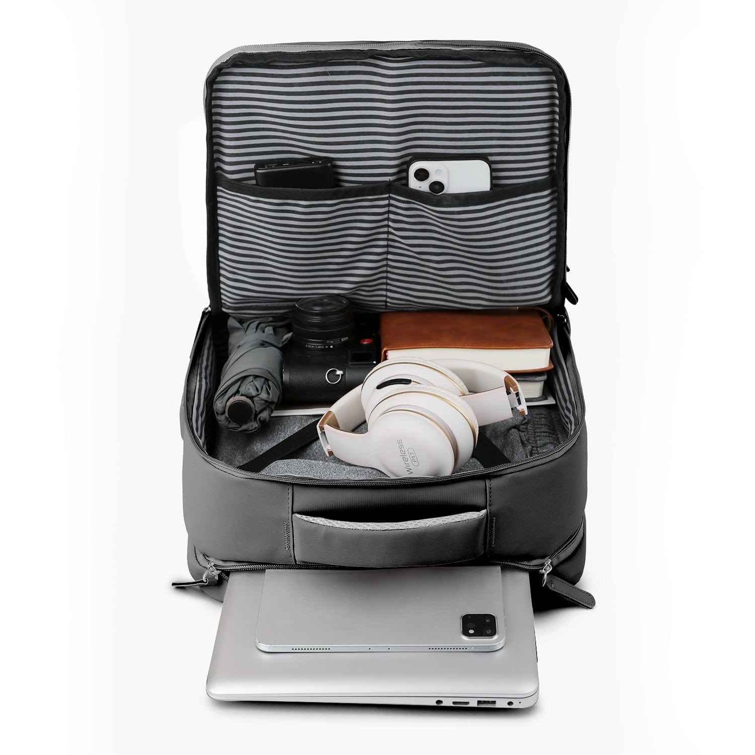 Multi-Pocket USB Travel Backpack — Voyager Travel Max - Laptops up to 16"