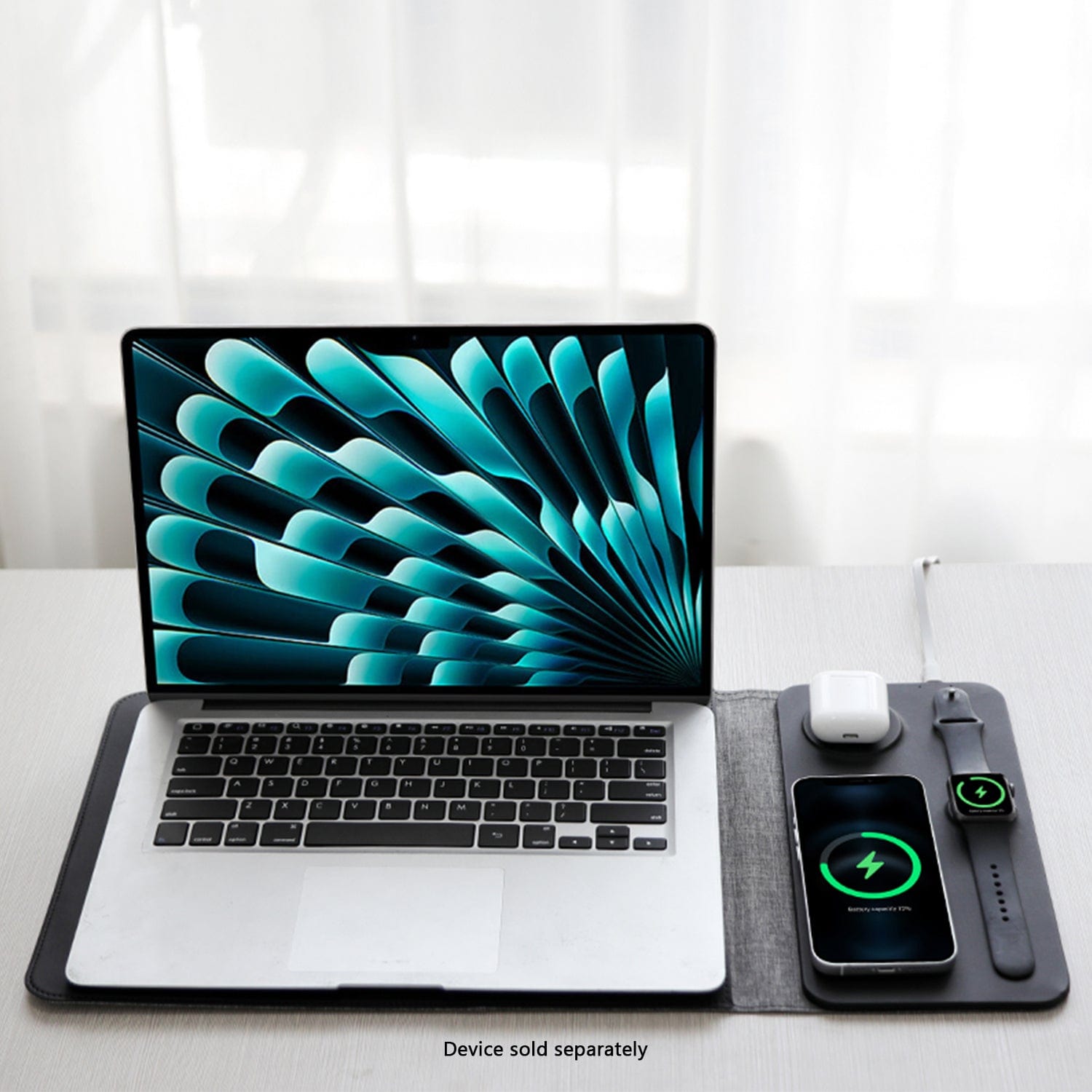 Laptop Sleeve With Wireless Charging - Laptops up to 14-inch