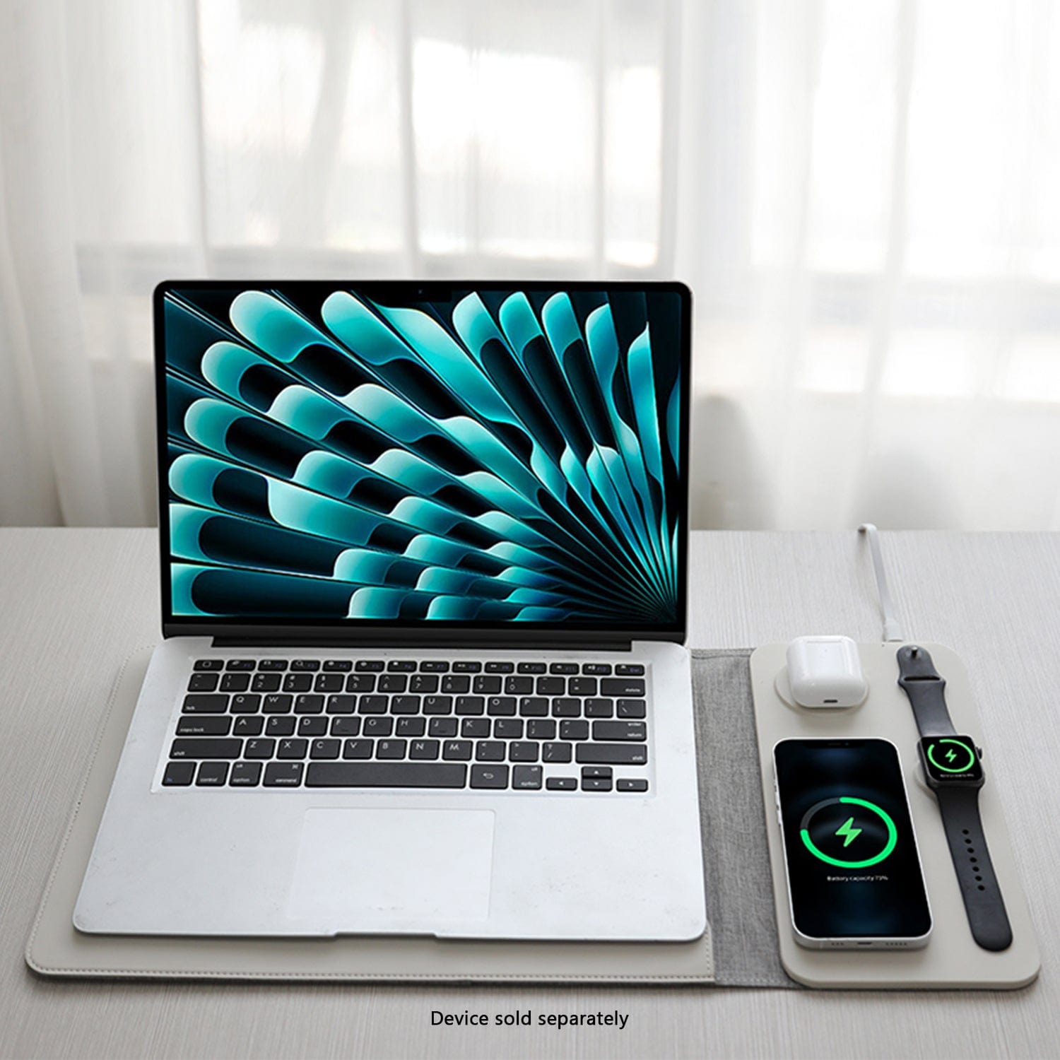 Laptop Sleeve With Wireless Charging - Laptops up to 14-inch