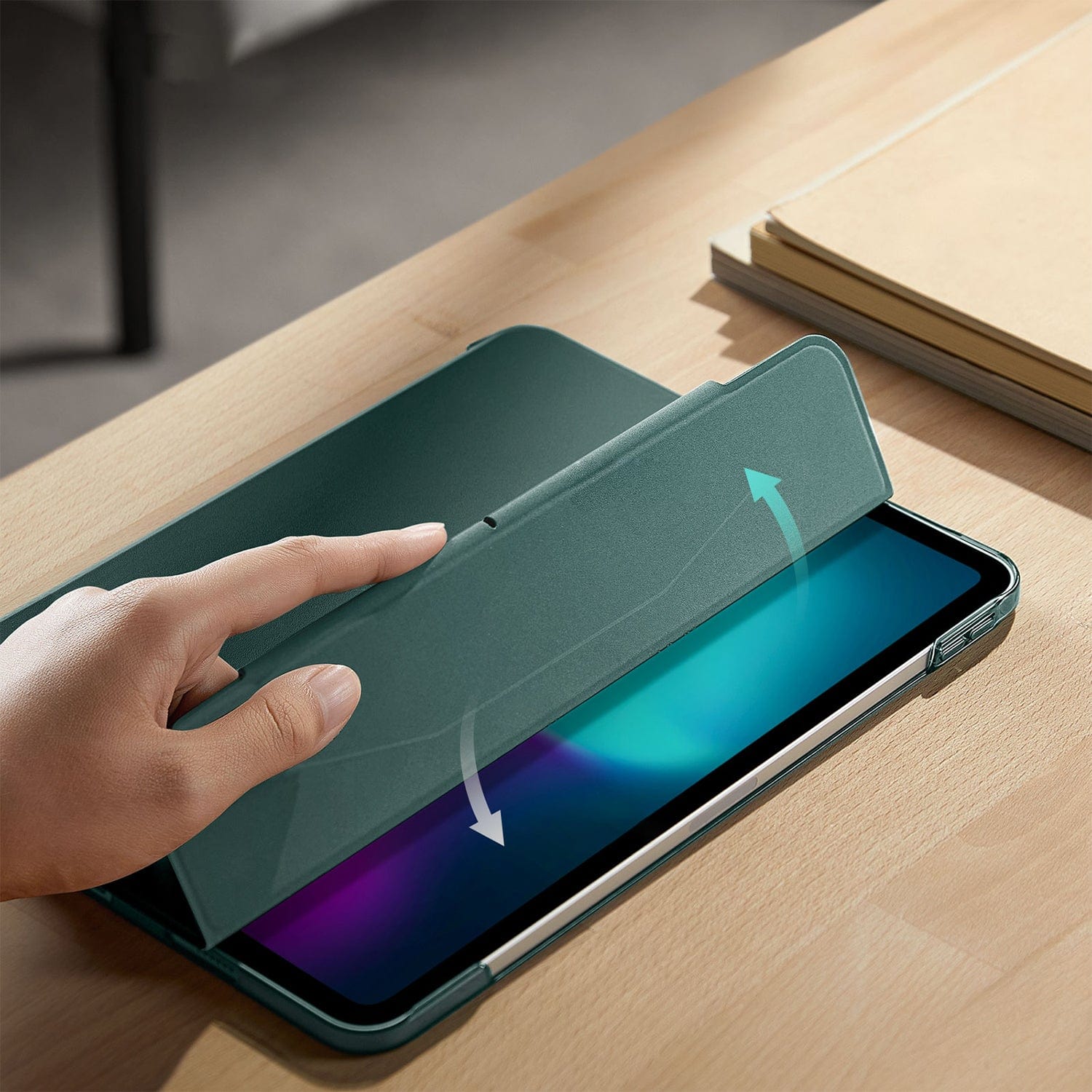 iPad Pro 11" (M4 2024 / M5 2025) Case with Screen Protector - Tri-Fold | Venture Series