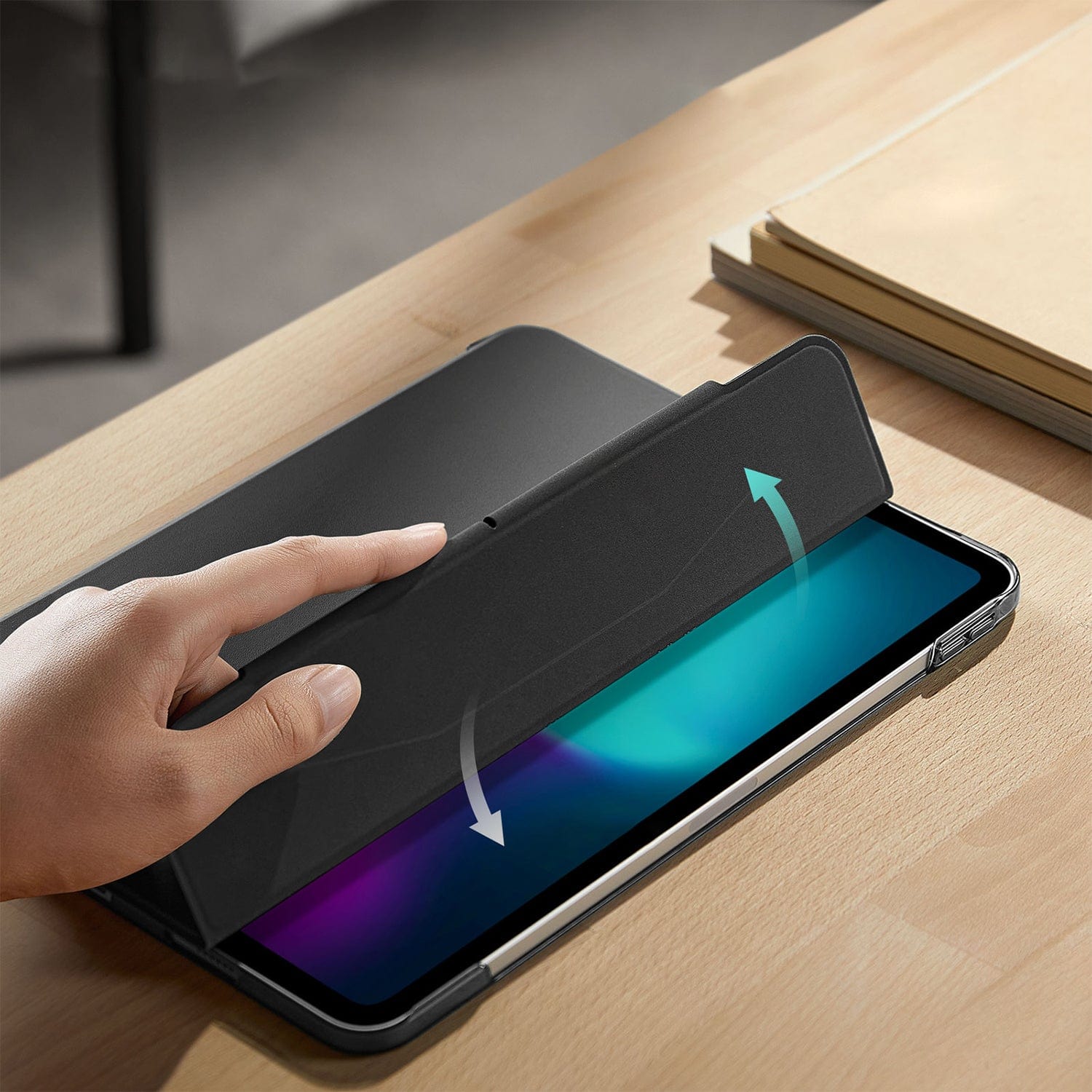 iPad Pro 13" (M4 2024 / M5 2025) Case - Tri-Fold Folio with Screen Protector | Venture Series