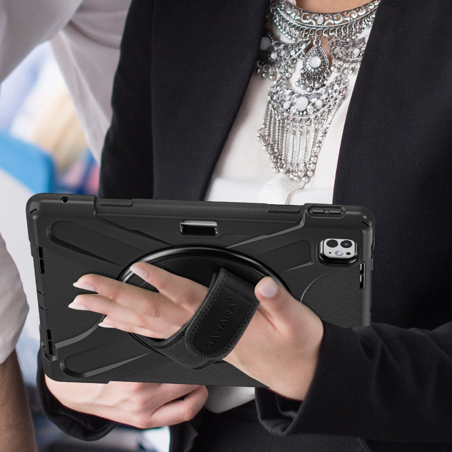 Raider X Series Heavy-Duty Hand Strap Case - iPad Pro 13" M4/M5