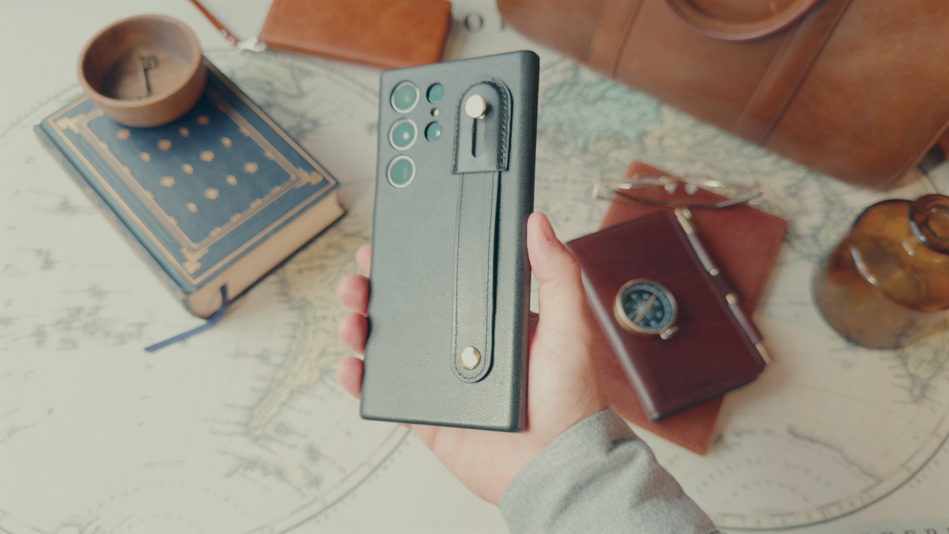 SaharaCase heavy-duty holster combo phone case with kickstand and belt clip.