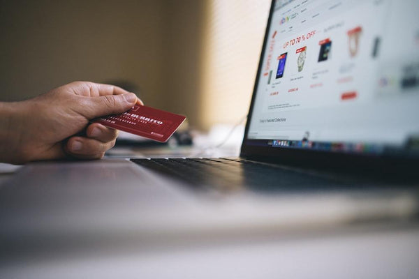 11 Best Places to Buy Phone Cases Online in 2021 | Sahara Case LLC