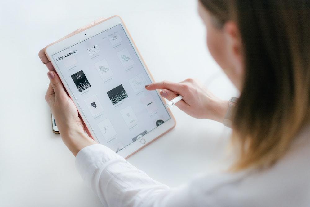 Top 10 iPad 10.2 Cases [2021] | Sahara Case LLC