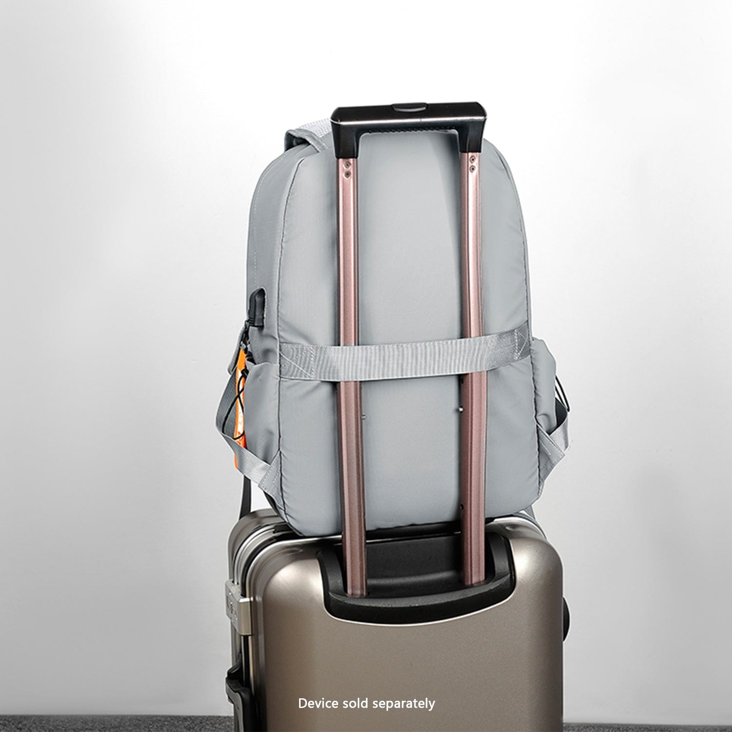 UrbanFlow — Slim USB Laptop Backpack - Laptops up to 16"
