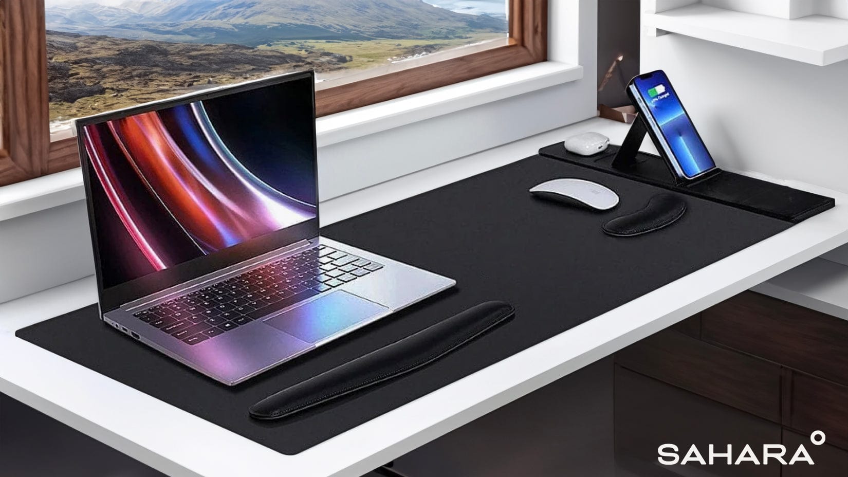 Universal Mouse Pad with Wireless Charging